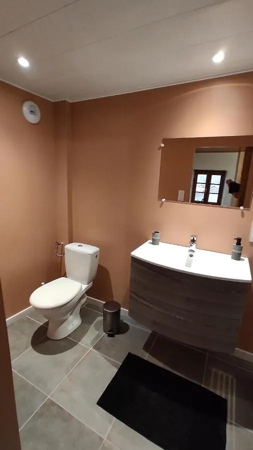 Holiday home Studio Chaleureux Dans Les Monts Du Forez Verrieres-en-Forez France